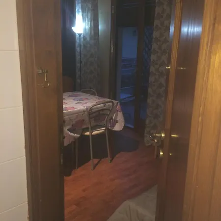 Spacious With Terrace, Two Bathrooms 6pax