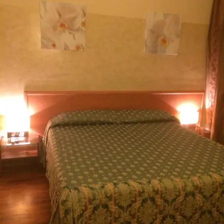 Spacious With Terrace, Two Bathrooms 6pax
